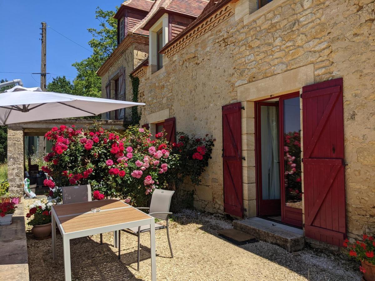 Domaine De Fleurie Bed and Breakfast Tursac Buitenkant foto