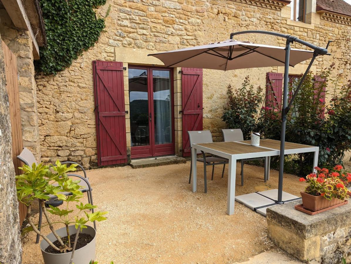 Domaine De Fleurie Bed and Breakfast Tursac Buitenkant foto
